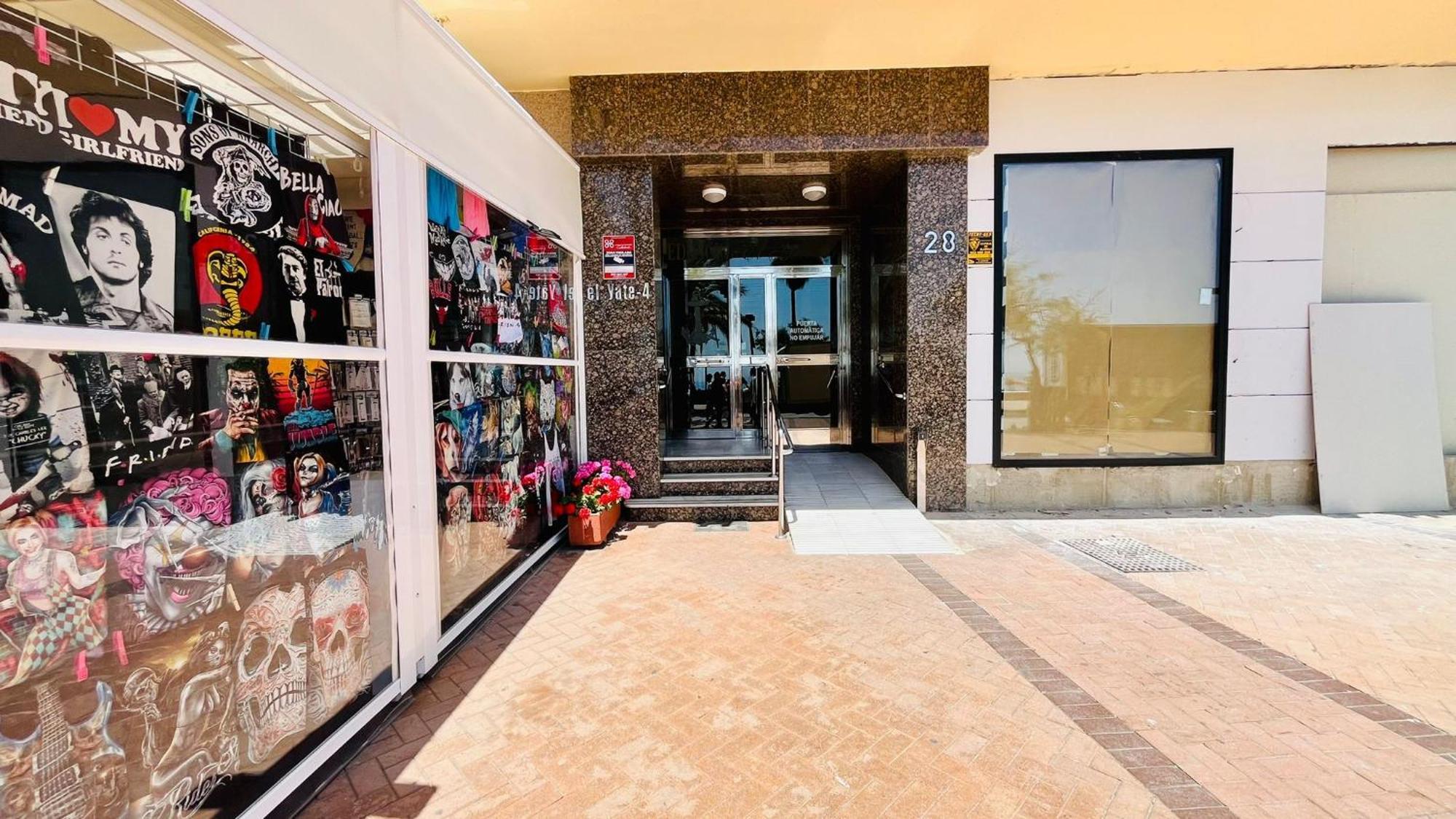 Atico En Yate Iv, Primera Linea Playa Fuengirola